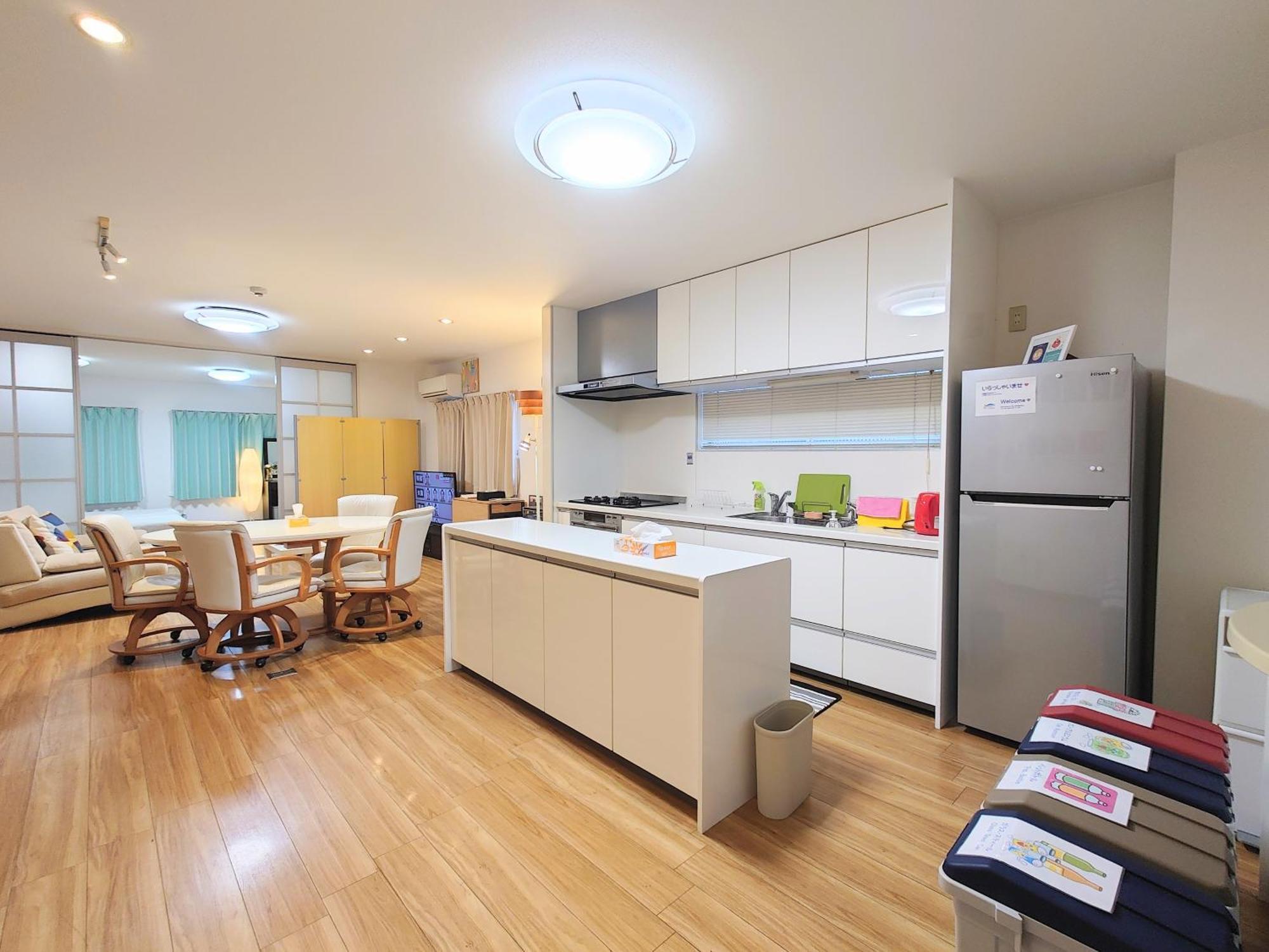 Base Osaka Apartment Exterior photo