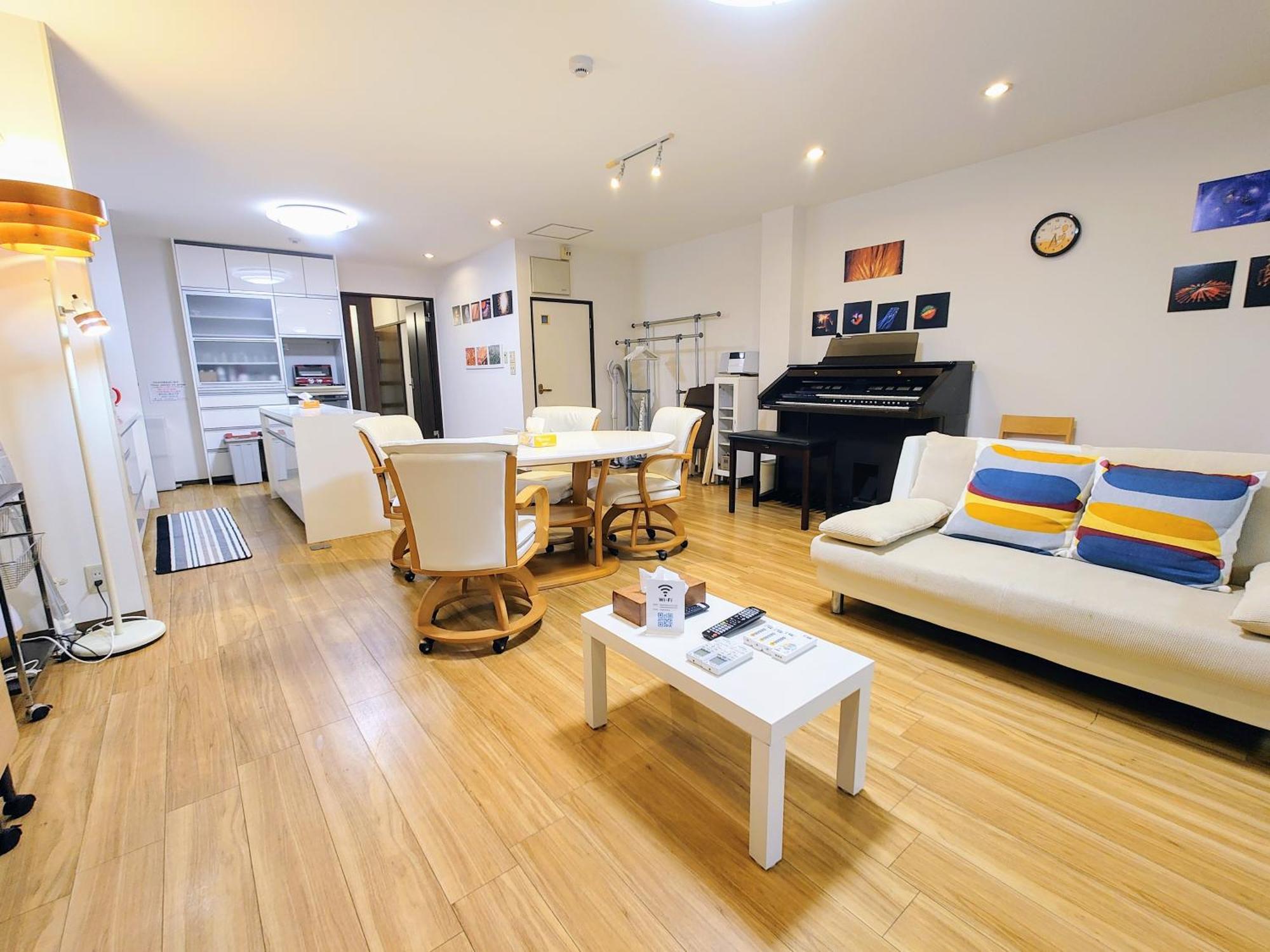 Base Osaka Apartment Exterior photo