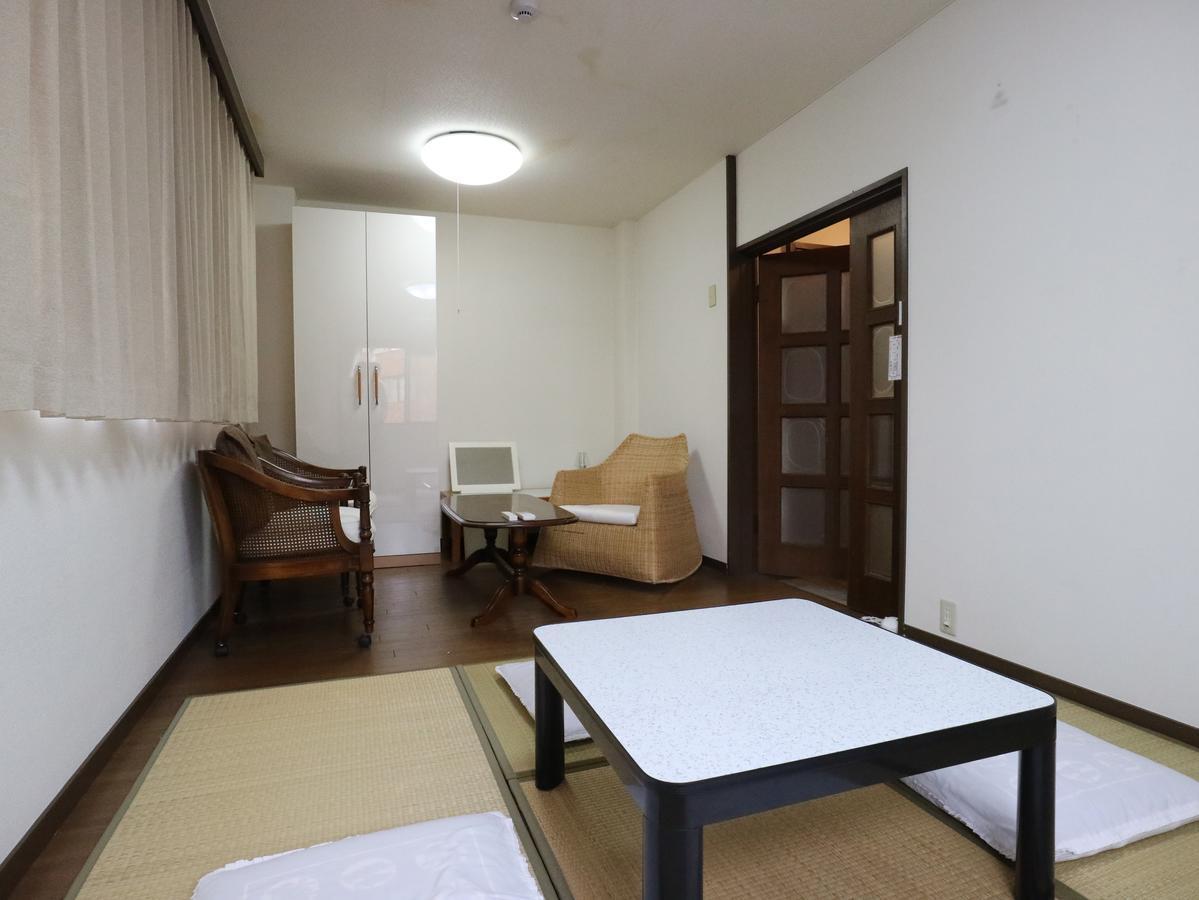 Base Osaka Apartment Exterior photo